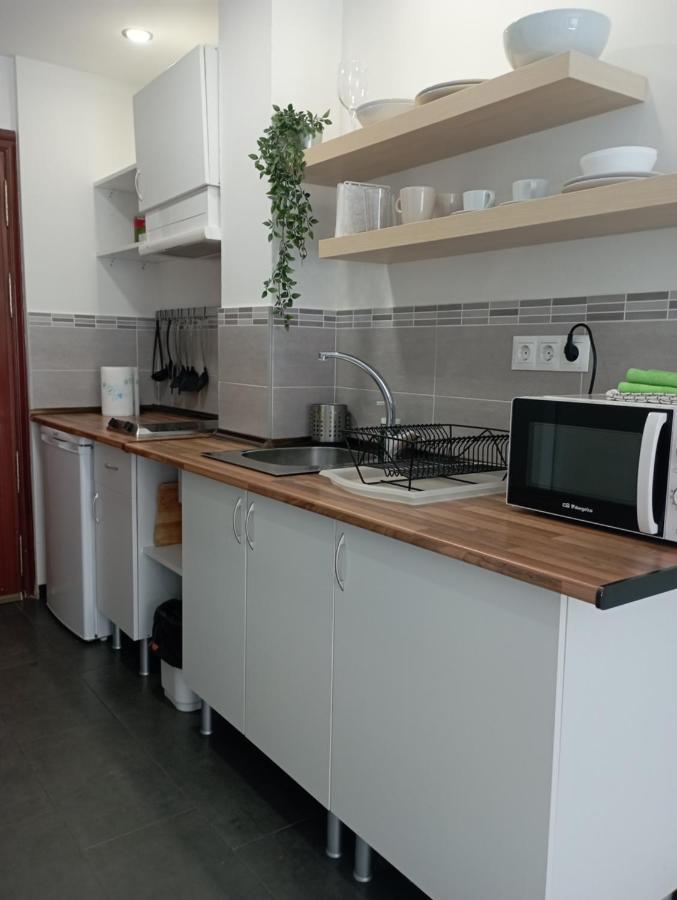 Amplio Estudio,Vista Mar Y Montana, A Pasos Del Centro Торремолинос Экстерьер фото